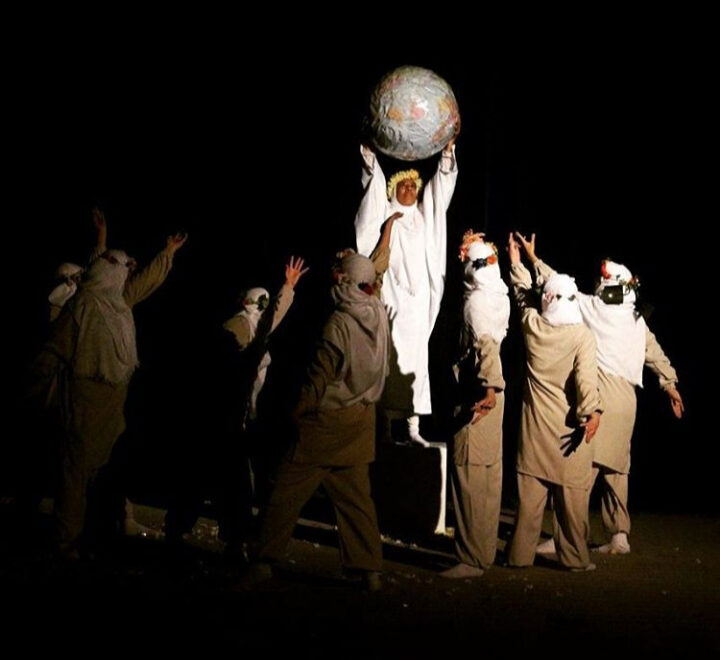 Theater Performance of Bright Instrument